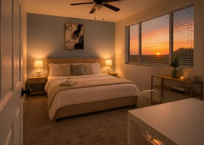 Resort-style 1br 4 Pools & Fitness, Free Parking Apartment *